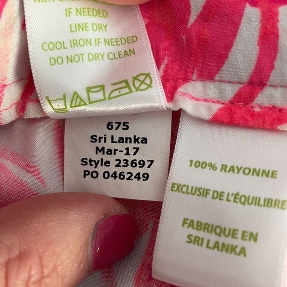 Lilly Pulitzer 4“ Cocoa Short - Picture 12 of 12